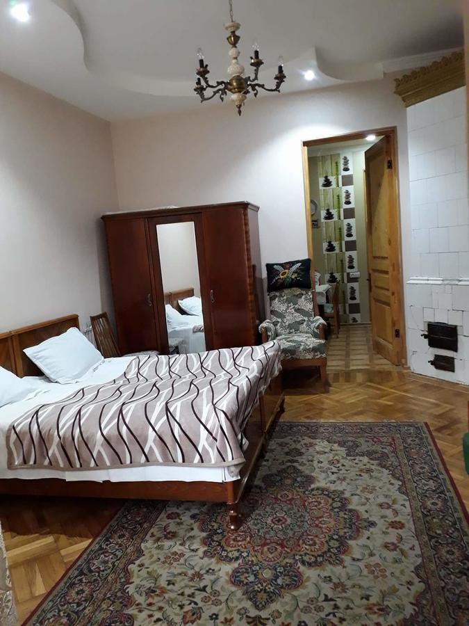 Old House Rustaveli Hotel Borjomi Esterno foto